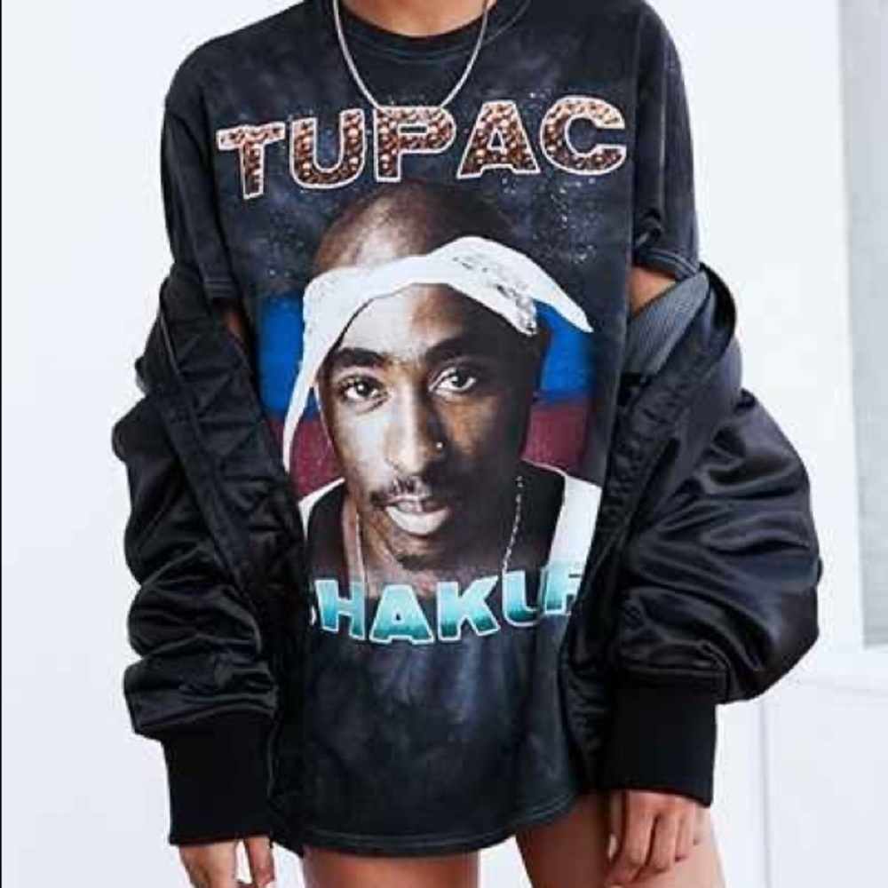 NWOT Urban Outfitters 2Pac Tie Dye T Shirt